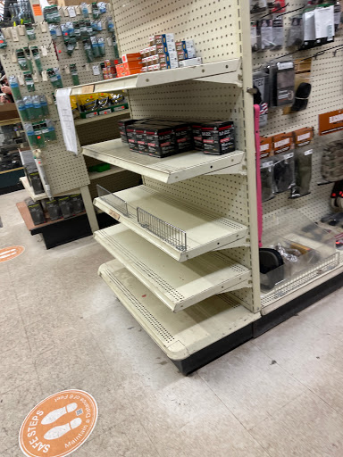 Sporting Goods Store «Hunters Gallery», reviews and photos, 237 Mt Cobb Hwy, Hamlin, PA 18427, USA