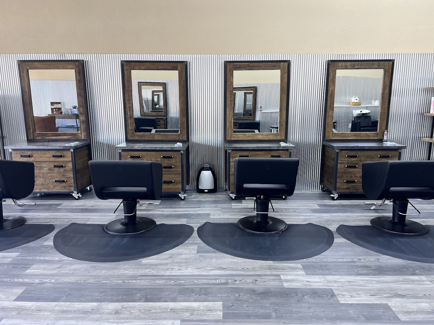 Mirror Mirror Hair Studio & Boutique