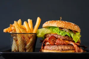 American Chicken Burger Box image