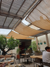 Atmosphère du Restaurant Rôtisserie Montaigne Saint Barnabé à Marseille - n°11