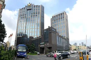 Xinjunyue Hotel image