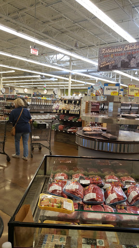 Grocery Store «Fresh Thyme Farmers Market- Town & Country», reviews and photos, 13957 Manchester Rd, Ballwin, MO 63011, USA