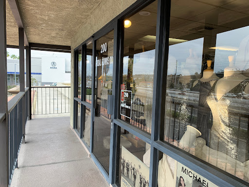 Bridal Gowns Orange County, 28892 Marguerite Parkway Level 2 Suite 200 APPOINTMENTS, Mission Viejo, CA 92692, USA, 