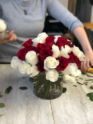 Florist «Designs By Don Inc», reviews and photos, 380 Main St, Wilmington, MA 01887, USA