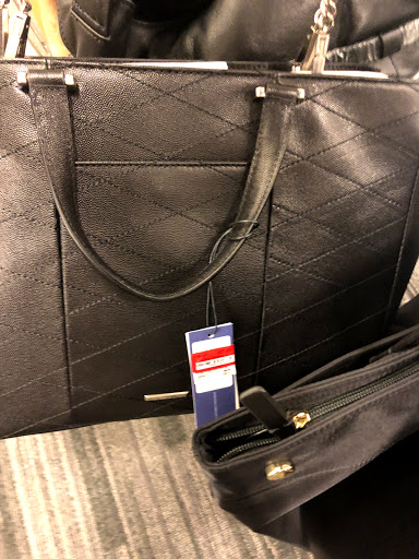 Department Store «Nordstrom Rack Lake Brandon Plaza», reviews and photos, 11201 Causeway Blvd, Brandon, FL 33511, USA