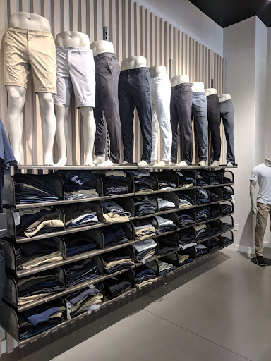 Sportswear Store «lululemon», reviews and photos, 563 Newport Center Dr, Newport Beach, CA 92660, USA