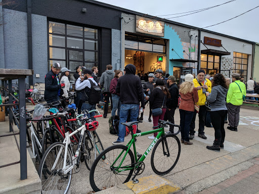 Bicycle Store «Local Hub Bicycle Company», reviews and photos, 2633 Main St #130, Dallas, TX 75226, USA