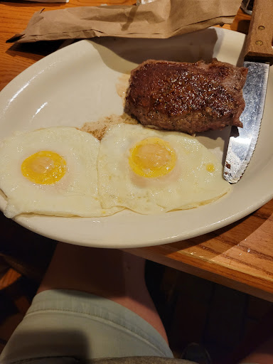 American Restaurant «Cracker Barrel Old Country Store», reviews and photos, 2012 E 59th St, Anderson, IN 46013, USA