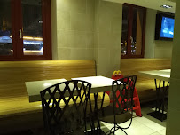 Atmosphère du Restauration rapide McDonald's cadet à Paris - n°12