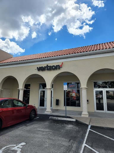 Cell Phone Store «Verizon Authorized Retailer – Cellular Sales», reviews and photos, 4144 S Cleveland Ave #3, Fort Myers, FL 33901, USA
