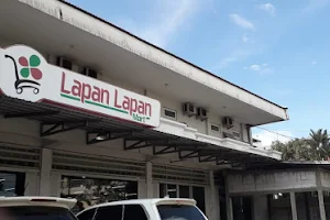 Lapan Lapan Mart image