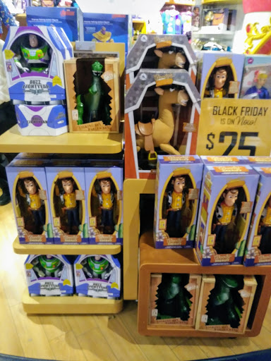 Toy Store «Disney Store», reviews and photos, 1151 Galleria Blvd, Roseville, CA 95678, USA