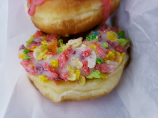 Donut Shop «Tasty Donuts and Cafe», reviews and photos, 8205 Santa Monica Blvd, West Hollywood, CA 90046, USA