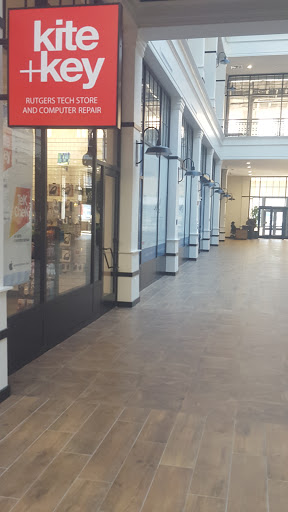 Electronics Store «kite+key, the Rutgers Tech Store», reviews and photos, 55 Rockafeller Rd, Piscataway Township, NJ 08854, USA