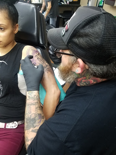 Tattoo Shop «Gaslight Tattoo Company», reviews and photos, 509 Florida Ave S, Lakeland, FL 33801, USA