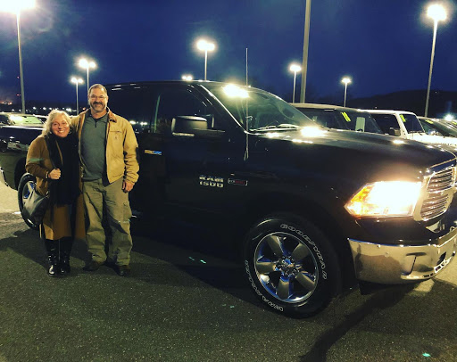 Car Dealer «Savage 61 Chrysler Dodge Jeep Ram», reviews and photos, 4645 Pottsville Pike, Reading, PA 19605, USA