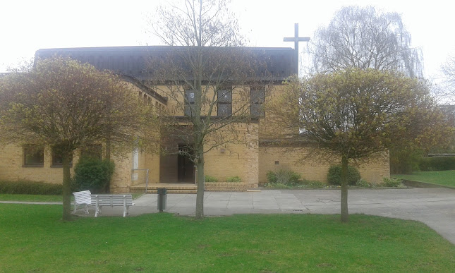Rezensionen über Römisch-Katholische Gemeinde St. Thomas Morus - Gemeindebüro in Rostock - Kirche