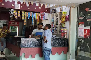 Somnath Pan & Cold Drinks image