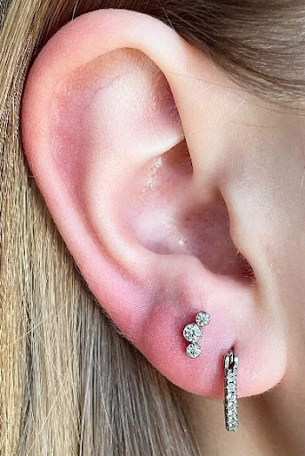 Tattoo Shop «High Priestess Piercing & Tattoo», reviews and photos, 2475 NW Monroe Ave, Corvallis, OR 97330, USA