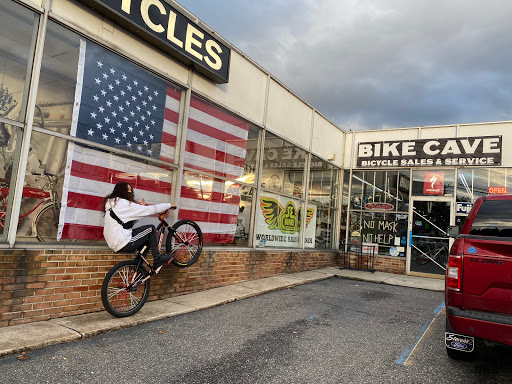 The Bike Cave, 194 Commack Rd, Commack, NY 11725, USA, 