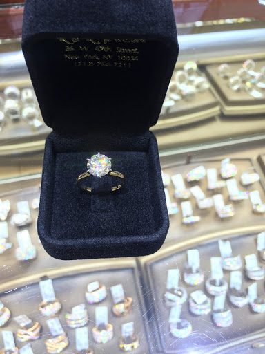 Jewelry Store «R & R Jewelers», reviews and photos, 26 W 47th St, New York, NY 10036, USA