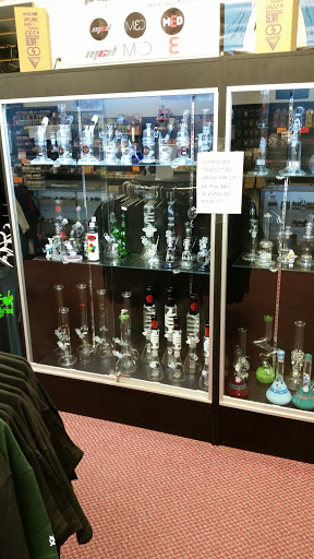 Tobacco Shop «Up-N-Smoke», reviews and photos, 10021 Dixie Hwy, Louisville, KY 40272, USA