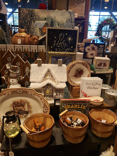 American Restaurant «Cracker Barrel Old Country Store», reviews and photos, 550 Co Rd 117, Buda, TX 78610, USA