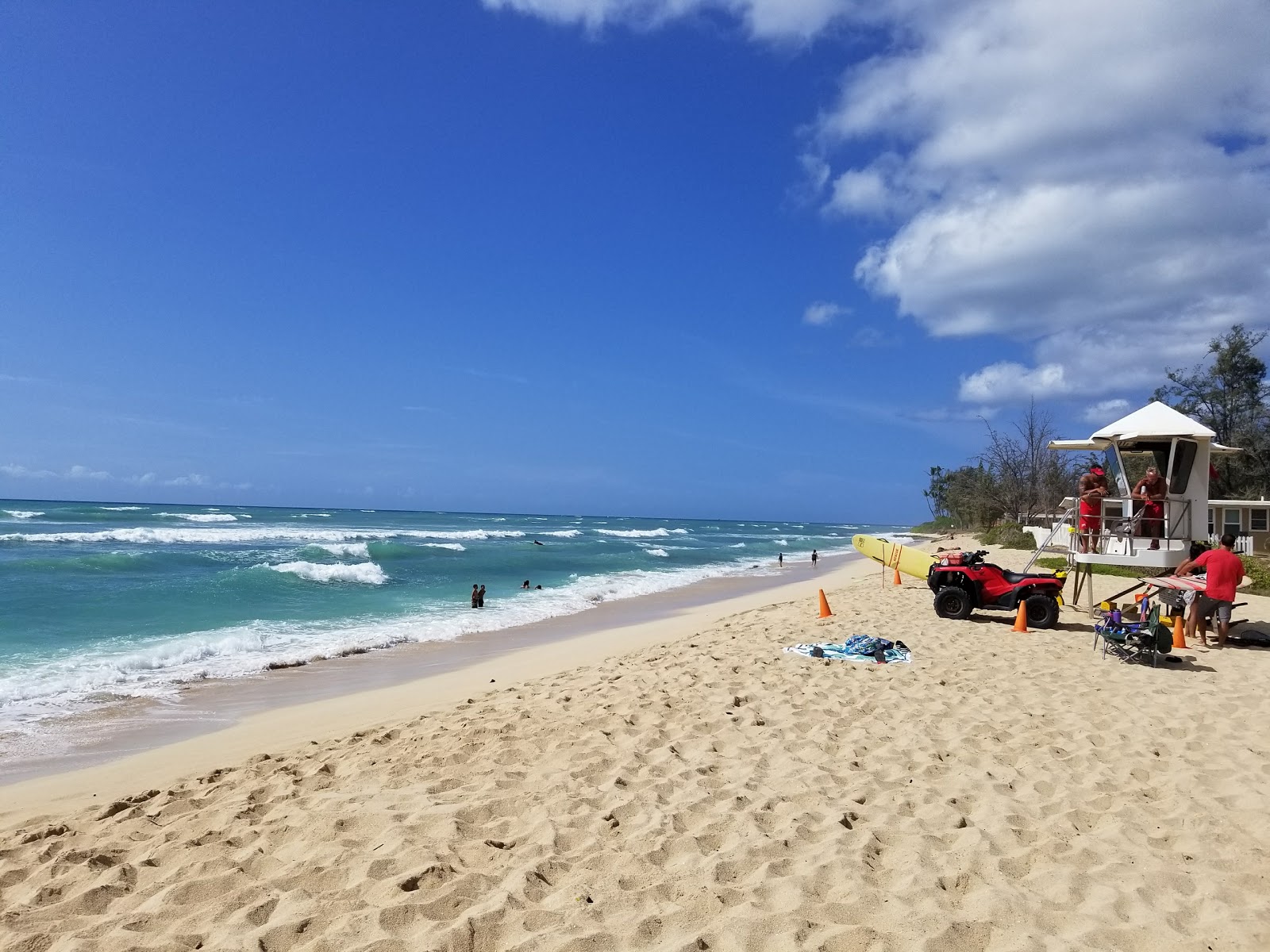 White Plains Beach photo #9