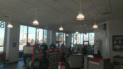 Tire Shop «Discount Tire Store - Riverdale, UT», reviews and photos, 4262 Riverdale Rd, Riverdale, UT 84405, USA