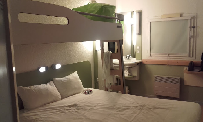 Chambres hôtels Ibis Budget 18570 Le Subdray