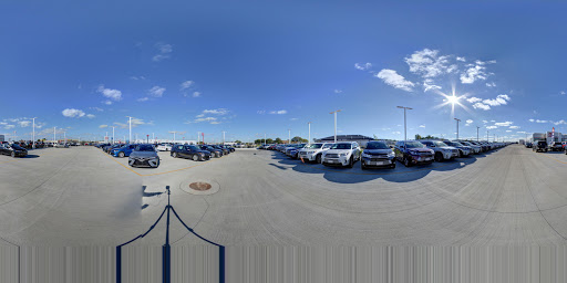 Toyota Dealer «Sam Leman Toyota Bloomington», reviews and photos, 1502 Morrissey Dr, Bloomington, IL 61701, USA