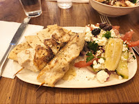 Salade grecque du KALI | Restaurant grec à Paris - n°1