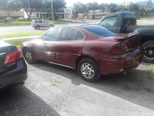 Auto Body Shop «Econo Auto Painting & Body Wrk», reviews and photos, 7020 N Dale Mabry Hwy, Tampa, FL 33614, USA