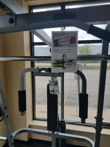 Exercise Equipment Store «FitnessFactory.com - Mundelein», reviews and photos, 1395 Townline Rd, Mundelein, IL 60060, USA
