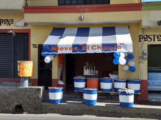 Nieves El Chinelo en Tlayacapan