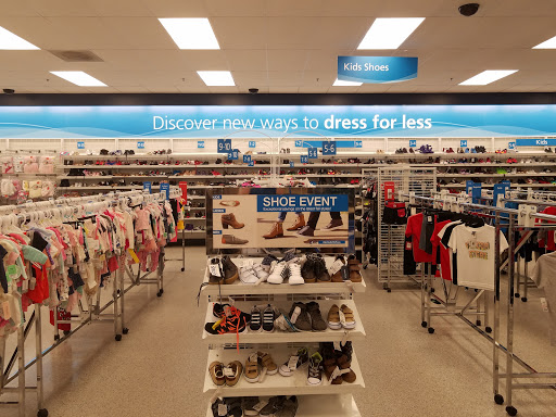 Clothing Store «Ross Dress for Less», reviews and photos, 10261 River Marsh Dr, Jacksonville, FL 32246, USA