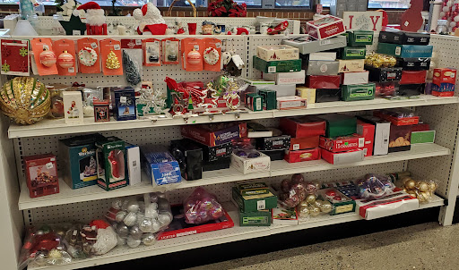 Thrift Store «Olympia Goodwill», reviews and photos, 400 Cooper Point Rd SW, Olympia, WA 98502, USA