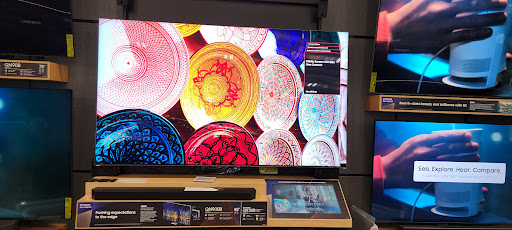 Shopping Mall «Downey Landing», reviews and photos, Lakewood Blvd & Stewart and Gray Rd, Downey, CA 90242, USA