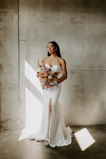 Dress Store «Calvet Couture Bridal», reviews and photos, 460 N Orlando Ave #100, Winter Park, FL 32789, USA