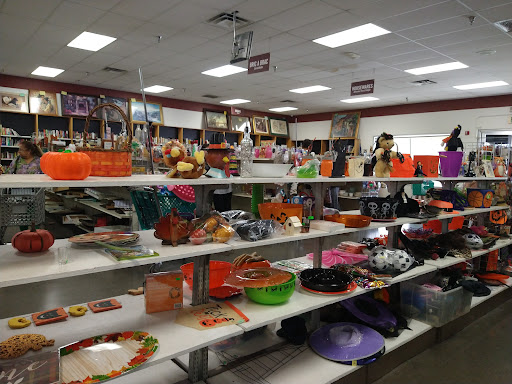 Thrift Store «3 Way Thrift Store, Inc.», reviews and photos, 13390 Central Ave, Chino, CA 91710, USA