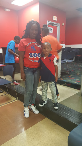 Bowling Alley «AMF Pin Palace Lanes», reviews and photos, 2006 Country Club Ave NW, Huntsville, AL 35816, USA