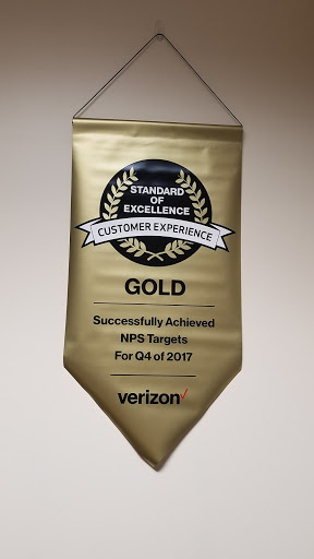 Cell Phone Store «Verizon Wireless», reviews and photos, 5 Atterbury Blvd, Hudson, OH 44236, USA