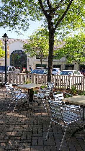 Shopping Mall «The Shops at Somerset Square», reviews and photos, 140 Glastonbury Blvd, Glastonbury, CT 06033, USA