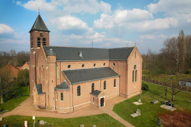 Sint-Apoloniakerk Stelen
