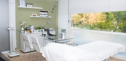 Clínica Medicina Estética - Dra. Andrea Romano en Reus, Tarragona