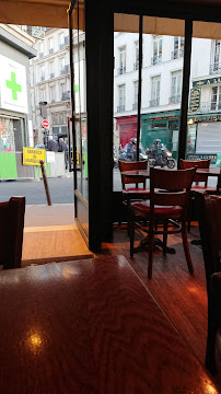 Atmosphère du Restaurant français Faubourg 34 à Paris - n°13