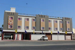 Hotel Bandhan Palace image