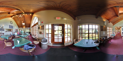 Golf Course «Deerpath Golf Course», reviews and photos, 500 W Deerpath Rd, Lake Forest, IL 60045, USA