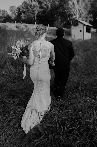 Bridal Shop «The Wedding Tree», reviews and photos, 418 Main St, La Crosse, WI 54601, USA