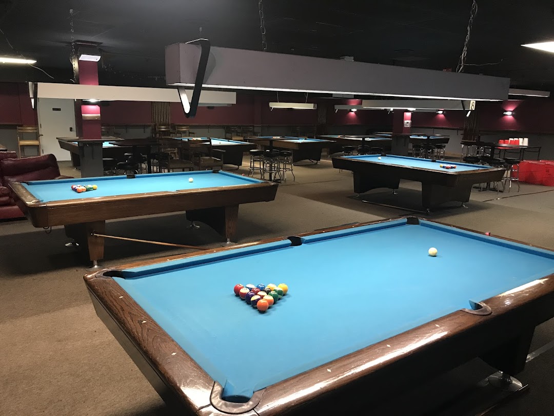 Rackem Billiards & Sports Bar